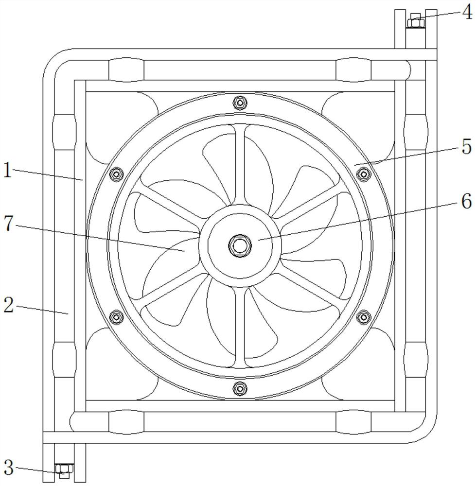 Radiator with double-layer heat dissipation structure