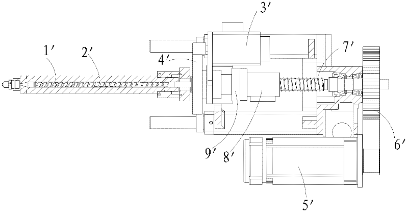 Plunger type injection molding device