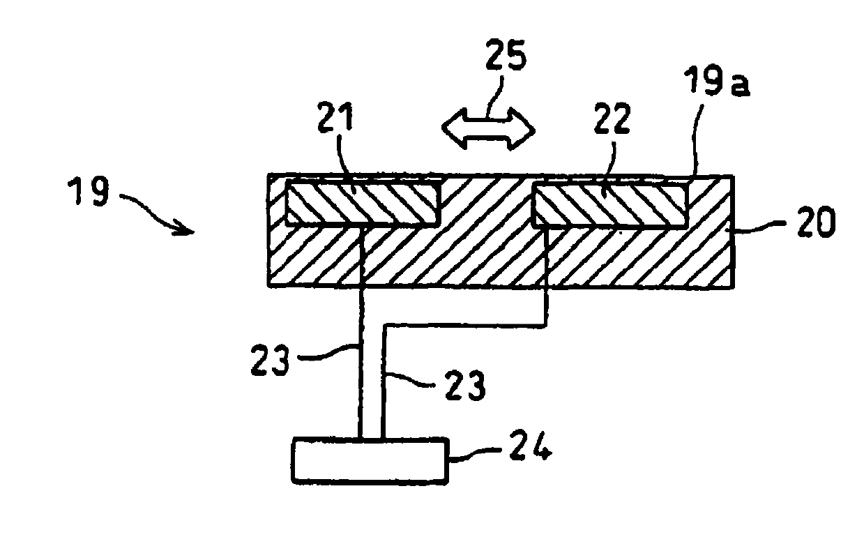 Elevator and elevator noise reducing method