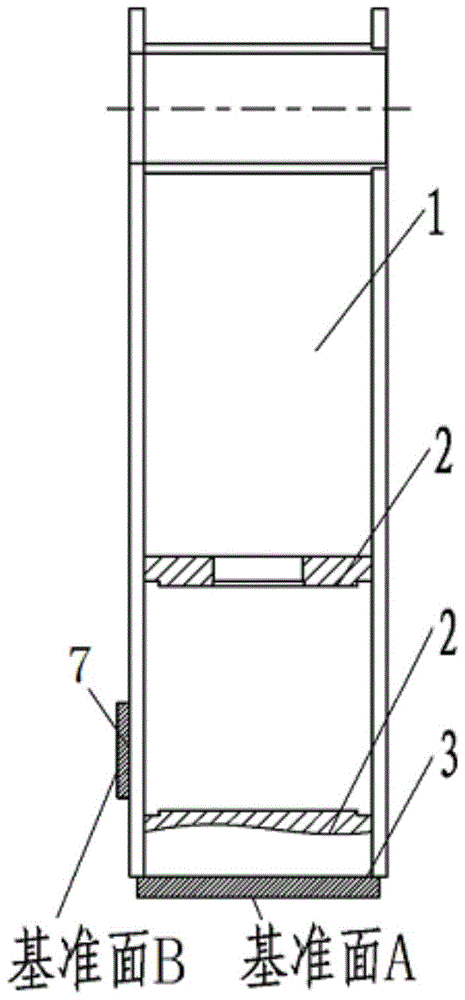 A slotting method for the inner wall of a discontinuous box