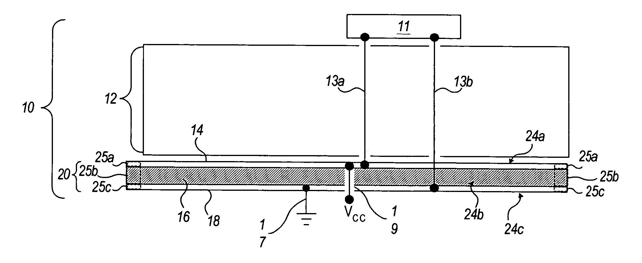 Integral charge storage basement and wideband embedded decoupling structure for integrated circuit