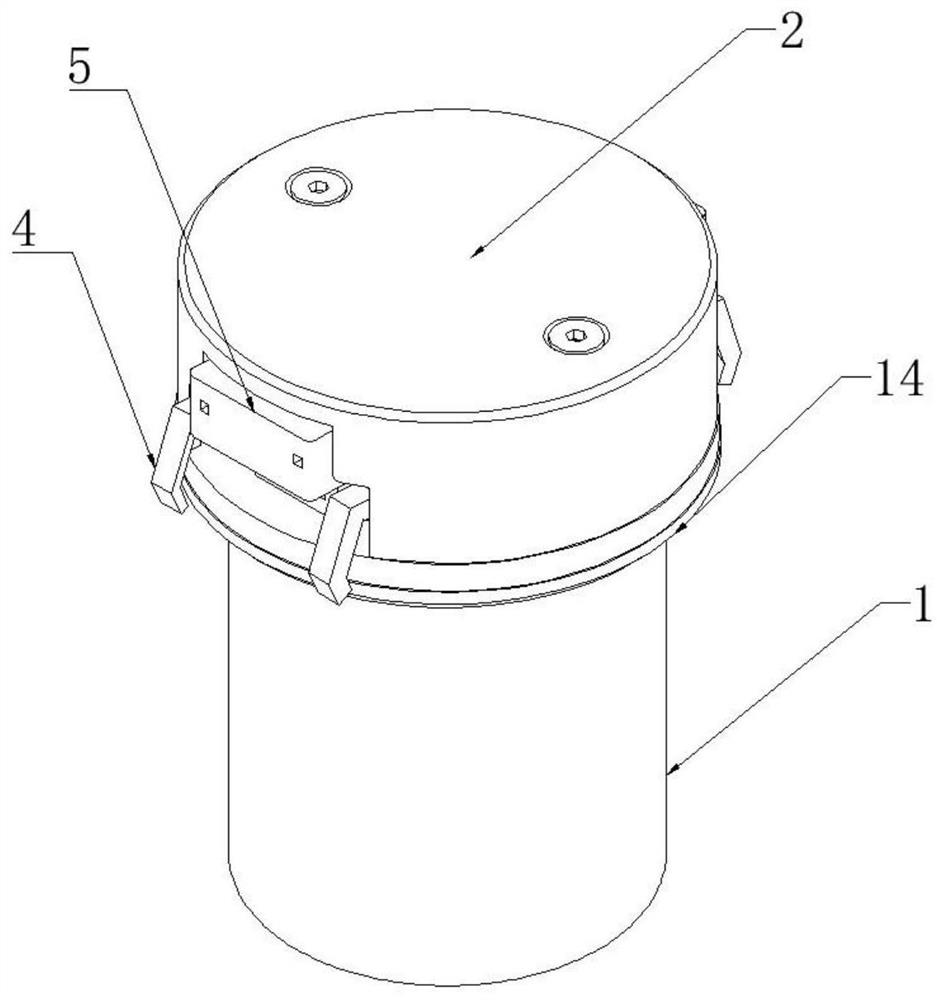 Storage tank with quick-opening cover