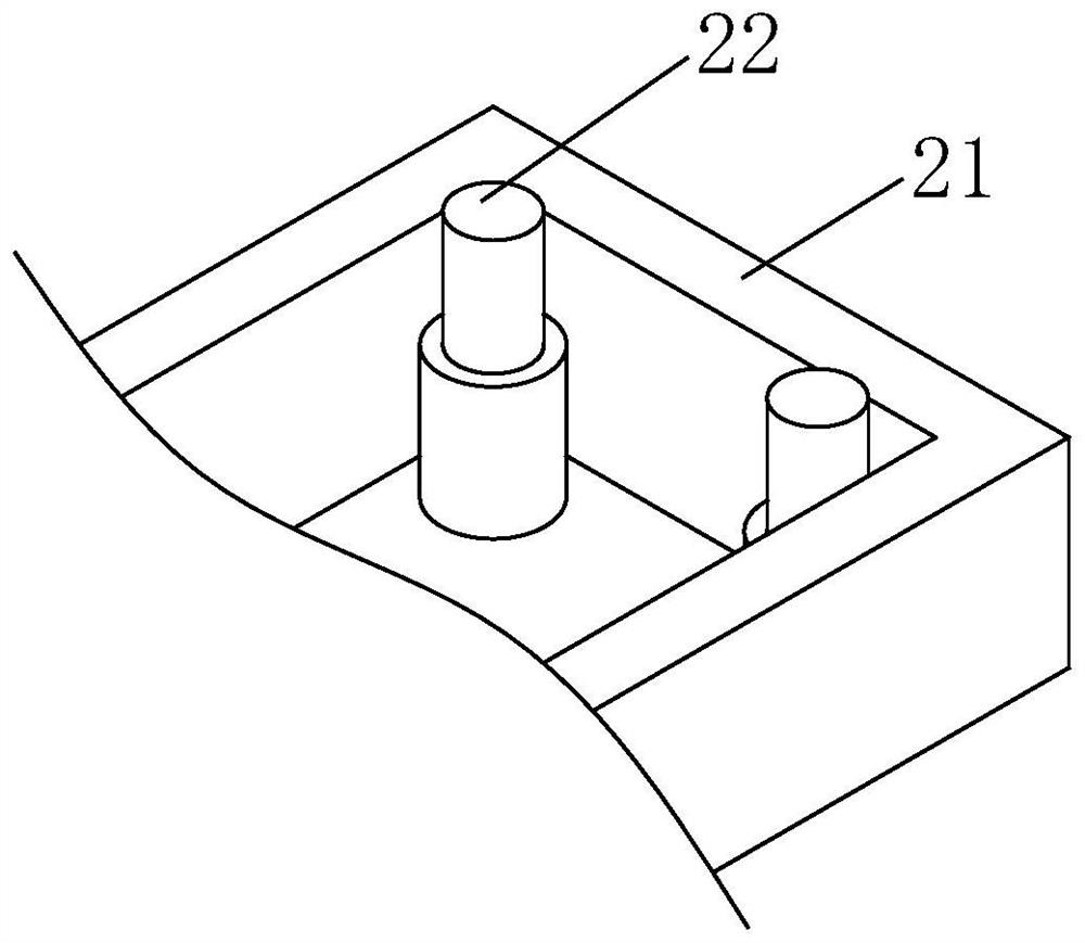 Cleaning device based on roller way and using method of cleaning device