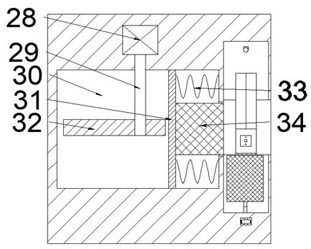 Waste plastic bottle treatment device capable of cleaning interior and suitable for different shapes