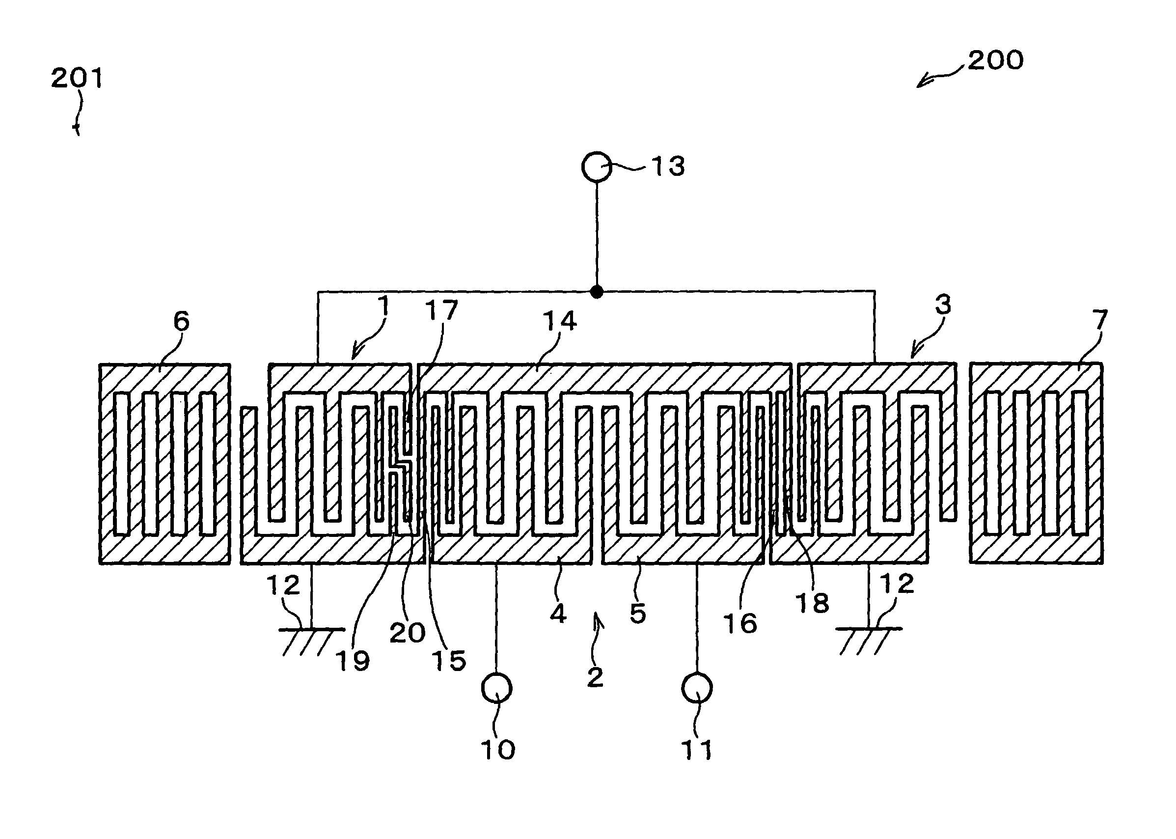 Surface acoustic wave filter and communication apparatus