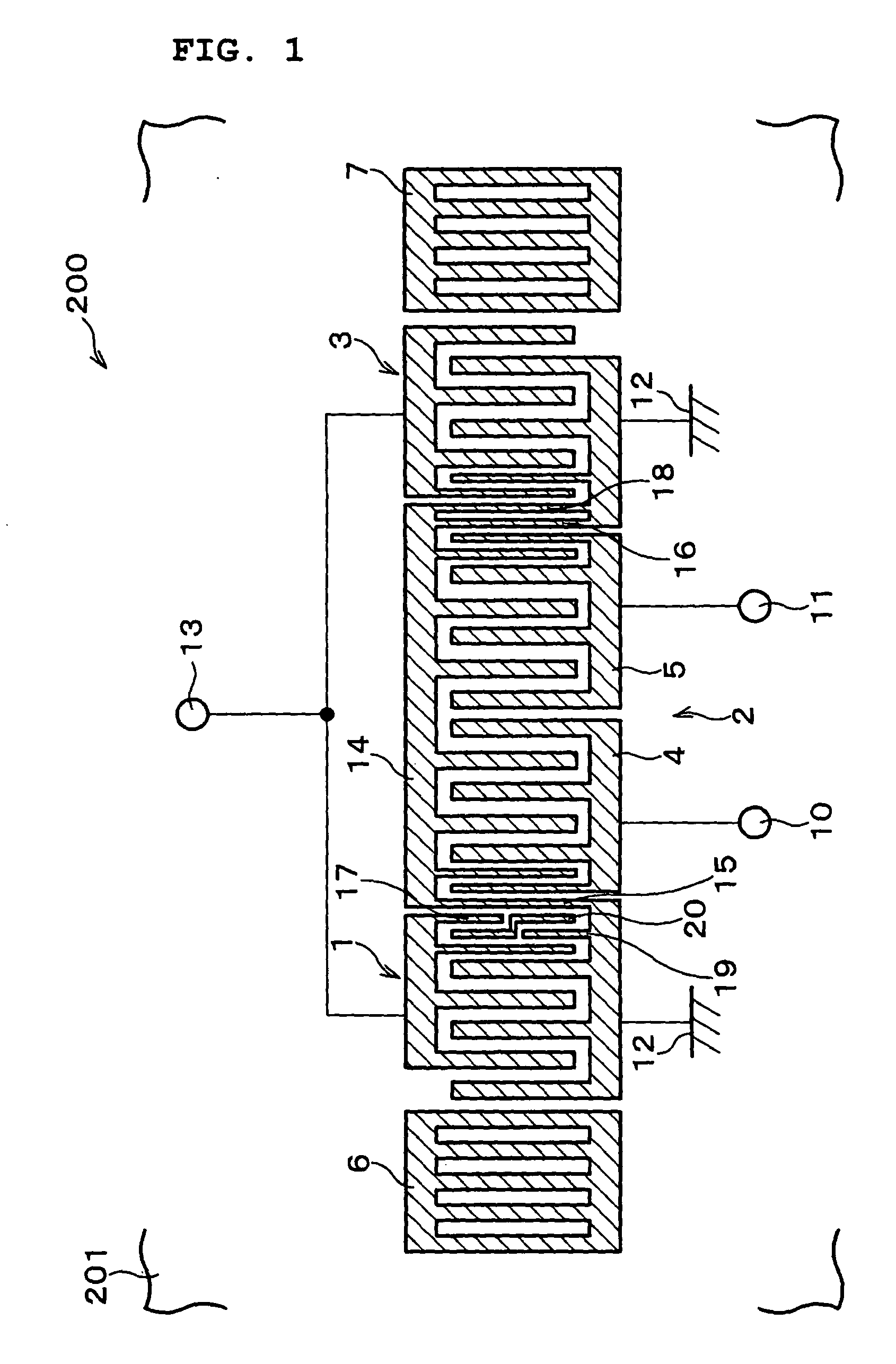 Surface acoustic wave filter and communication apparatus