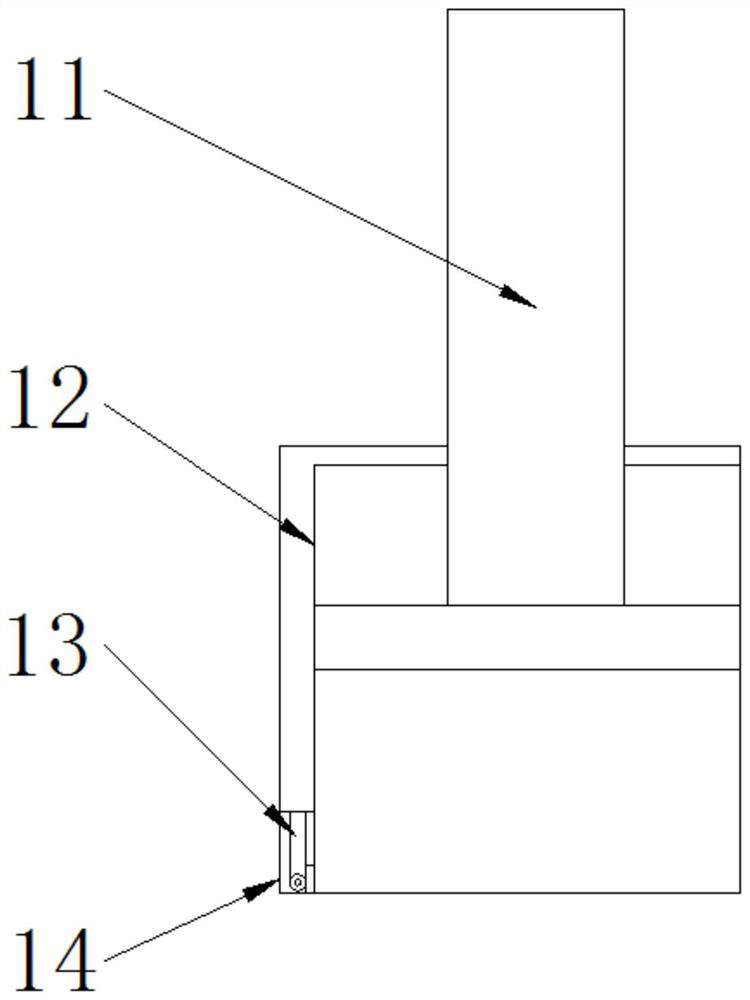 A tea sieving machine with small sieve plate loss and capable of automatically cleaning the sieve plate