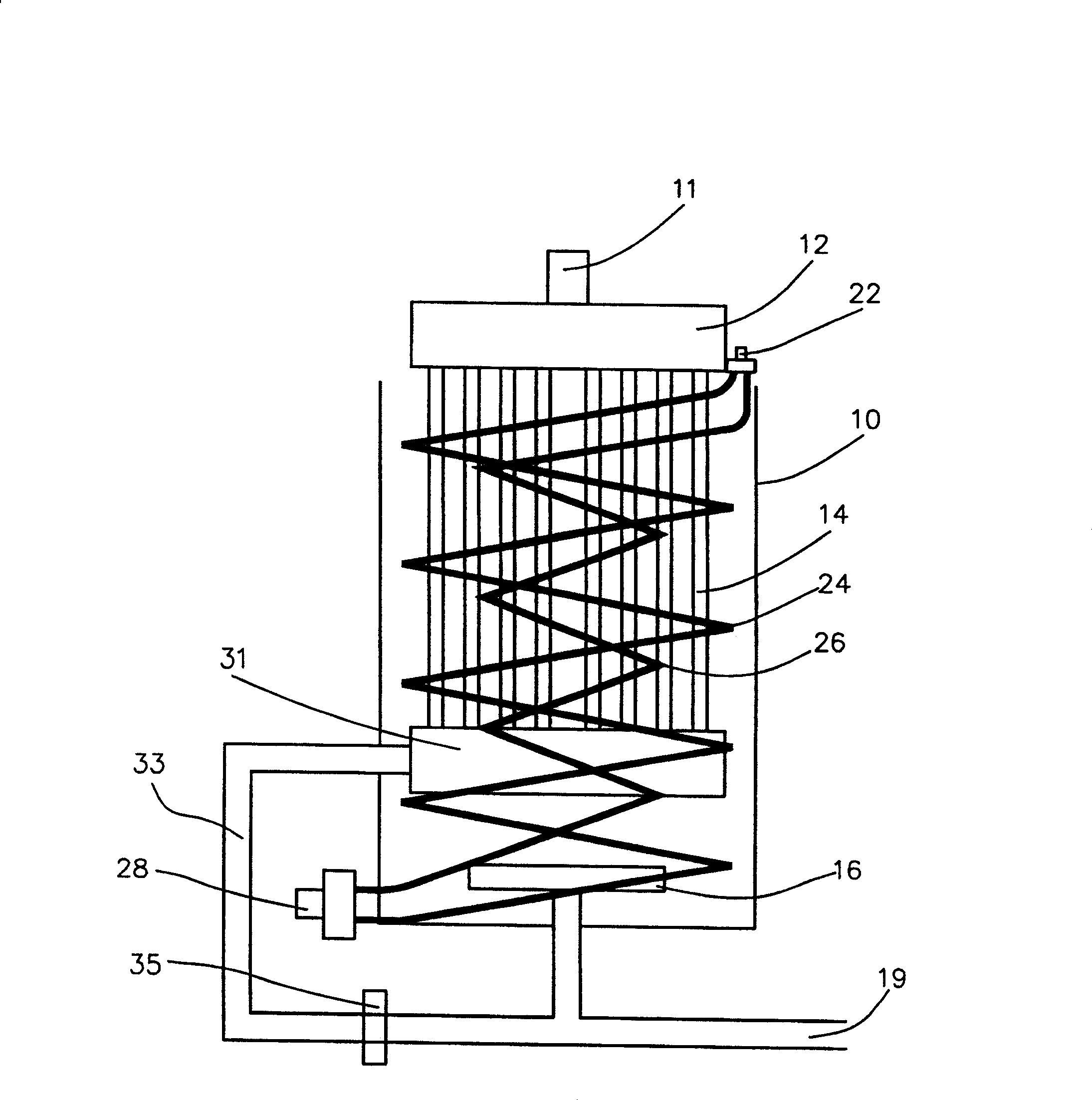 Cold accumulating device by ice