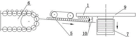 Blood collection tube labeling and assembling automatic connecting device