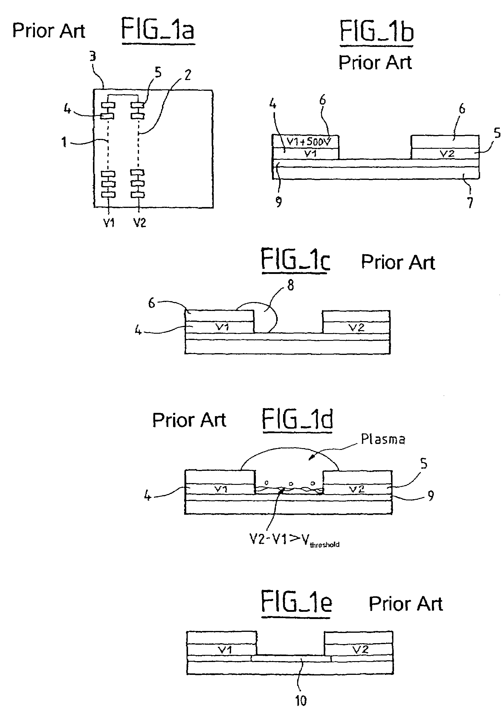 Solar energy concentrator device for spacecraft and a solar generator panel