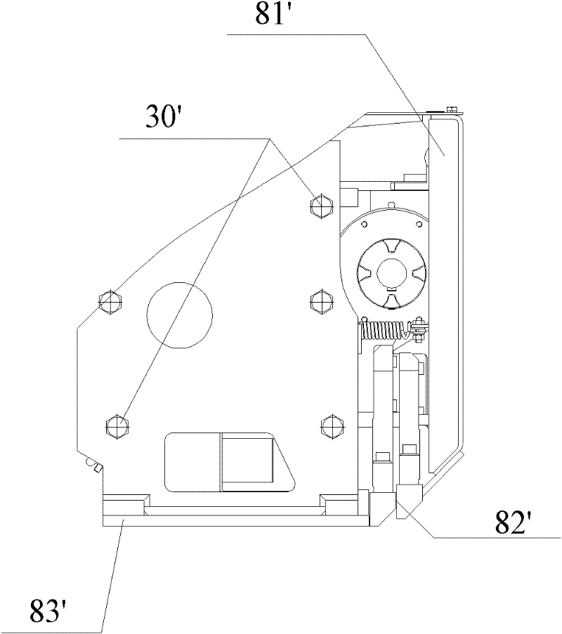 Spreading machine and ironing device thereof