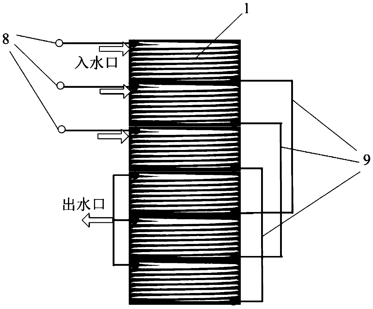 A device for continuous directional solidification of alloy castings with ultra-strong traveling wave magnetic field