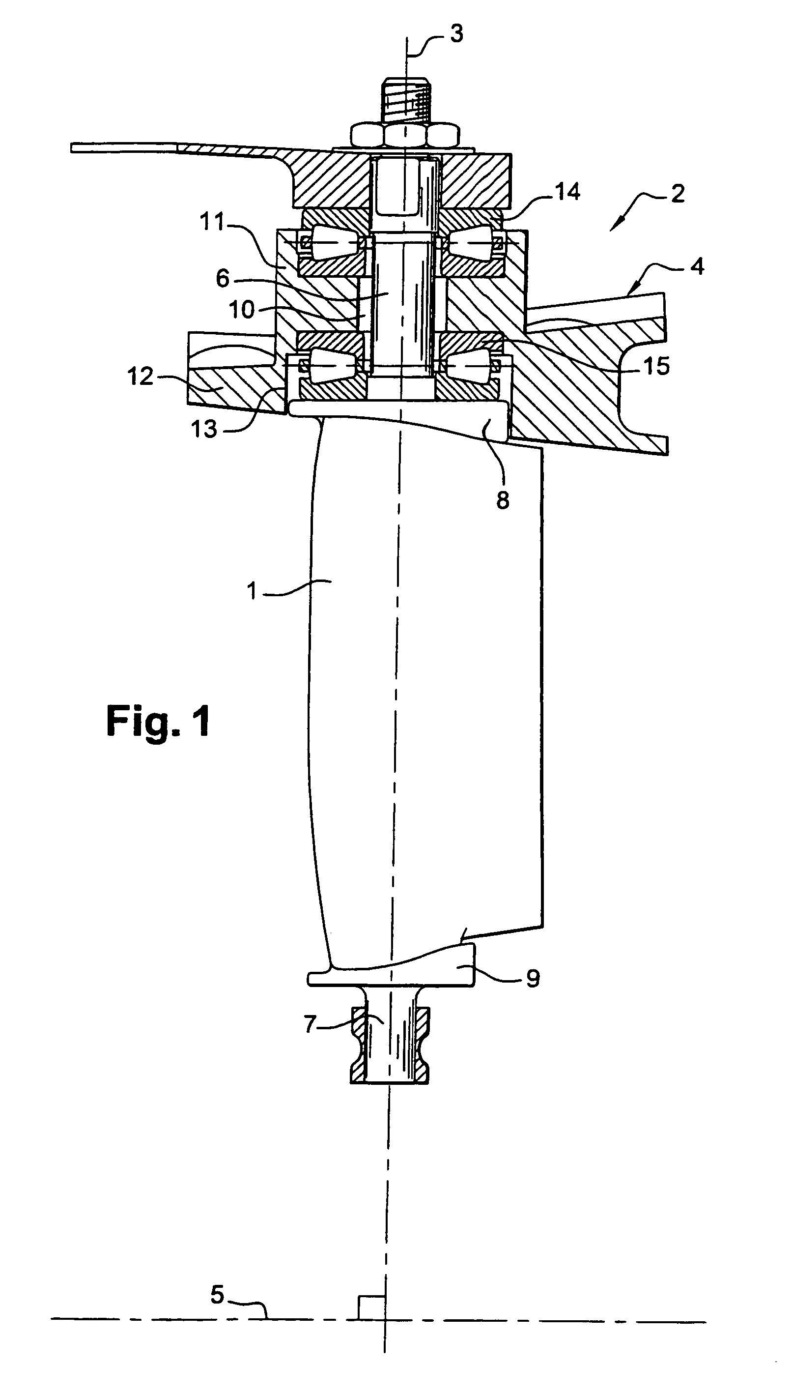 Method of guiding a blade having a variable pitch angle