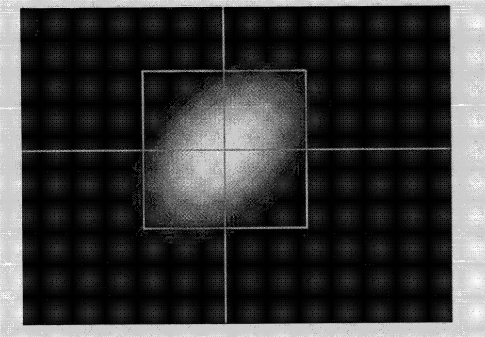 Laser beam width evaluation method based on moment invariance