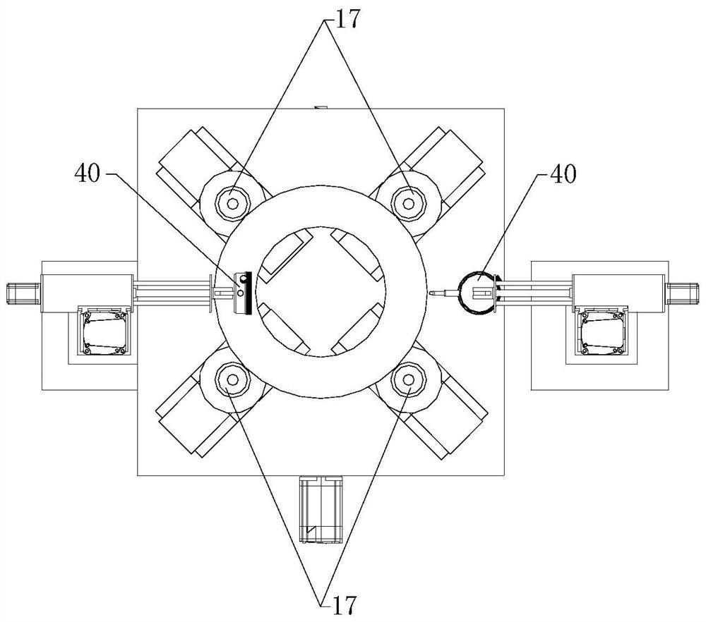 Dynamic balance testing device for forged planetary gear