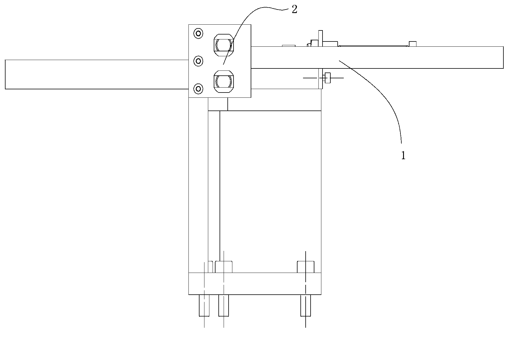 Symmetrical component automatic assembling mechanism