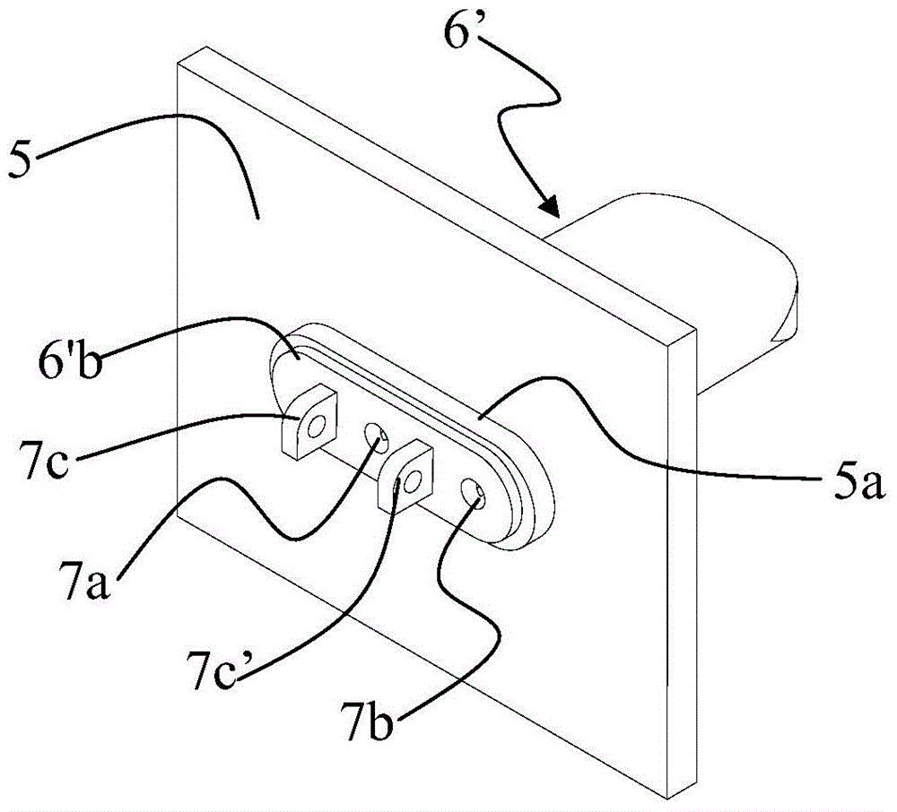 Replacing apparatus and replacing method of blast furnace welding type cooling plate assembly