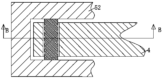 A crushing device for a combine harvester