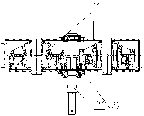 Whole machine driving device of bridge type scraper reclaimer