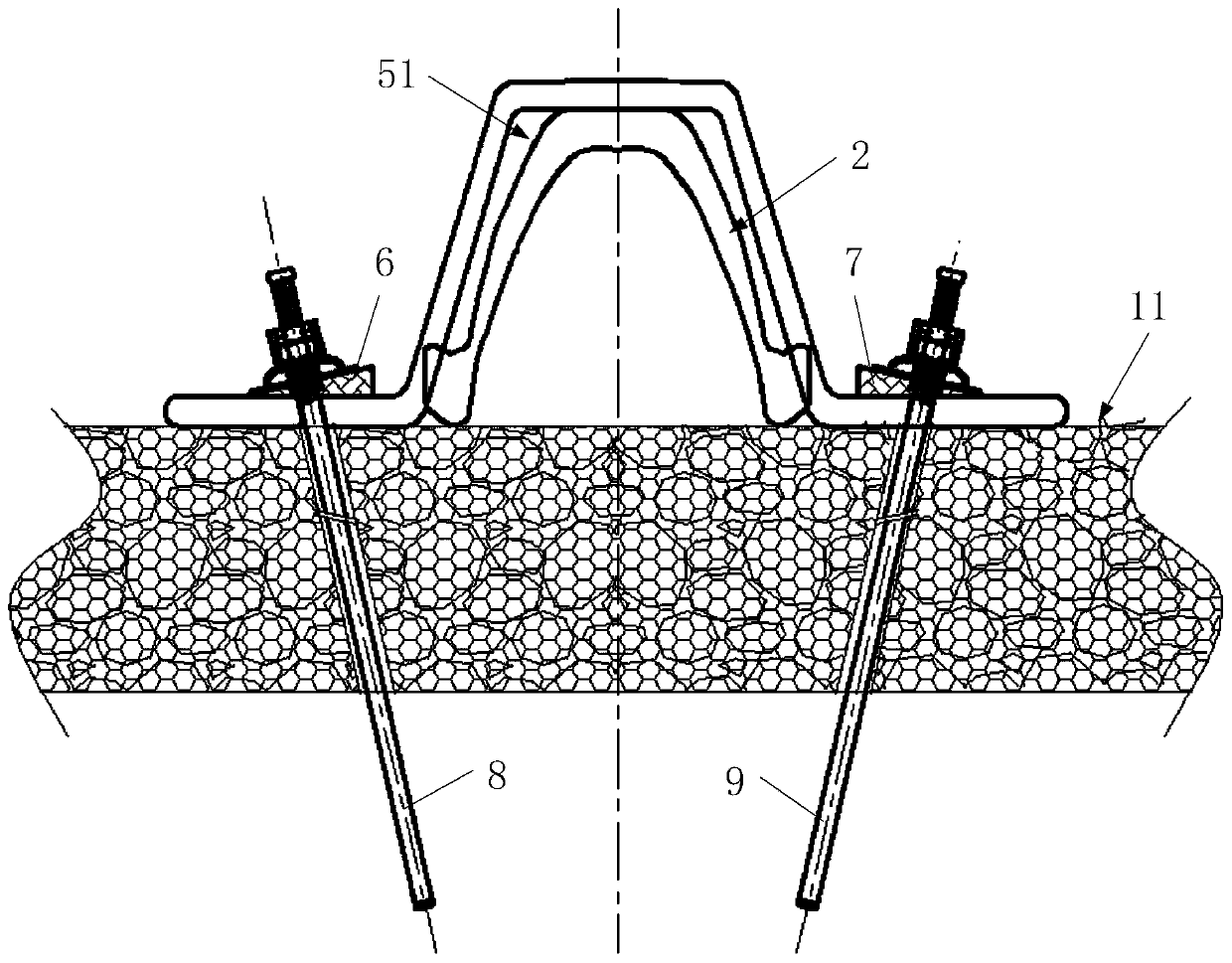 Surrounding rock supporting device