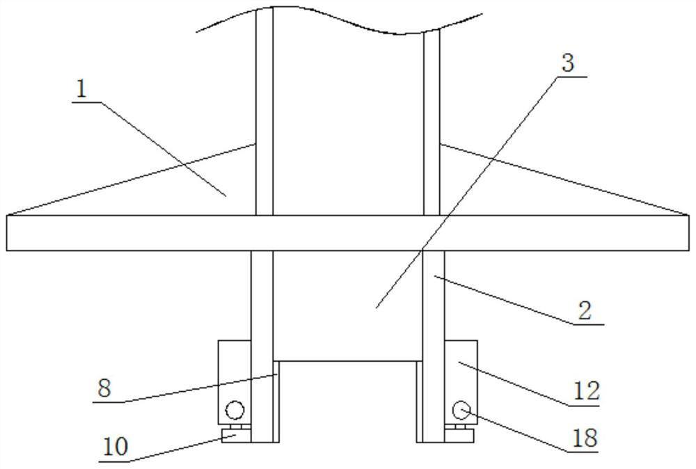 Breaking shear capable of avoiding twisting and steel heaping of square billet during rolling