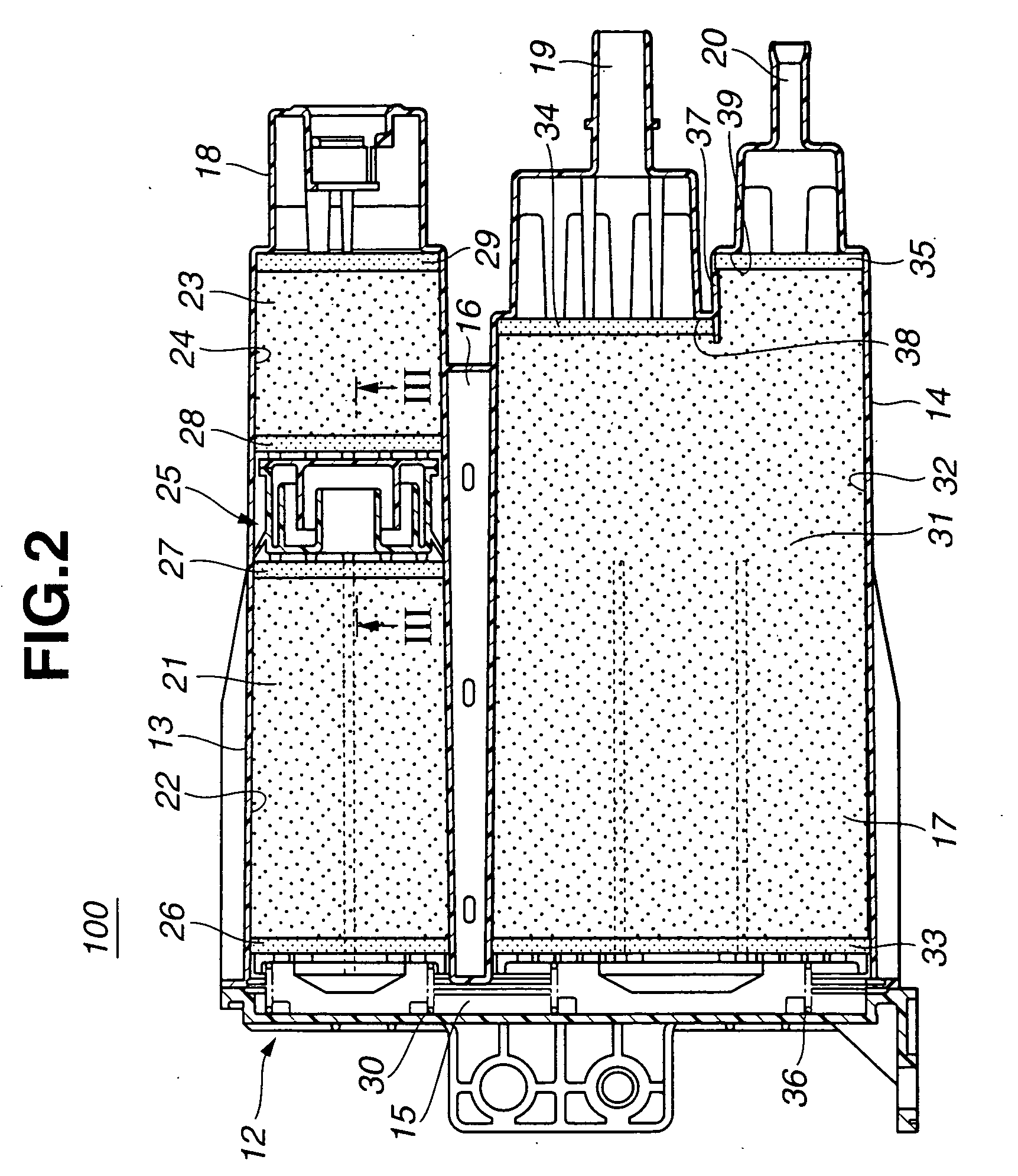Carbon canister for use in evaporative emision control system of internal combustion engine