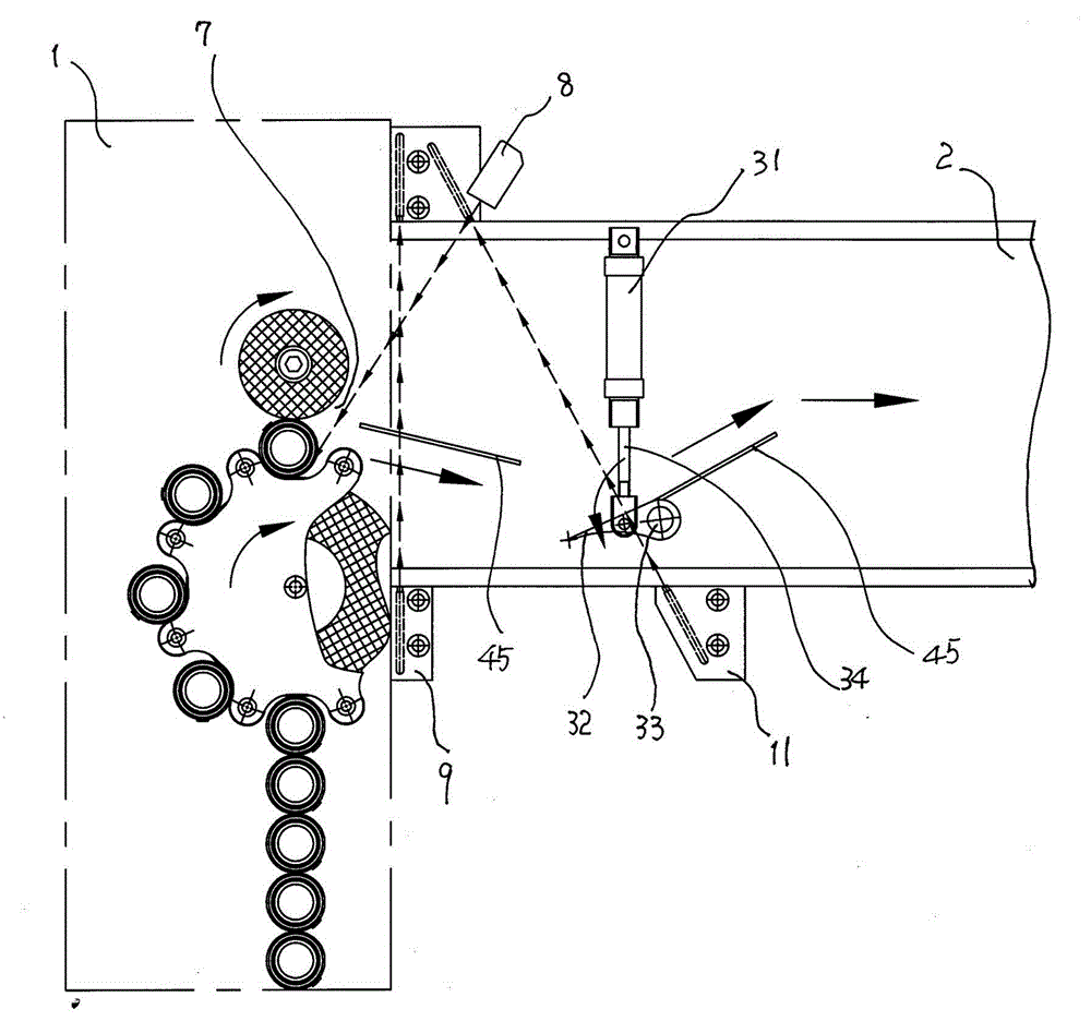 Acquisition, verification, association and heat-sealing, film-cutting and film-wrapping mechanism of round bottle barcode packaging