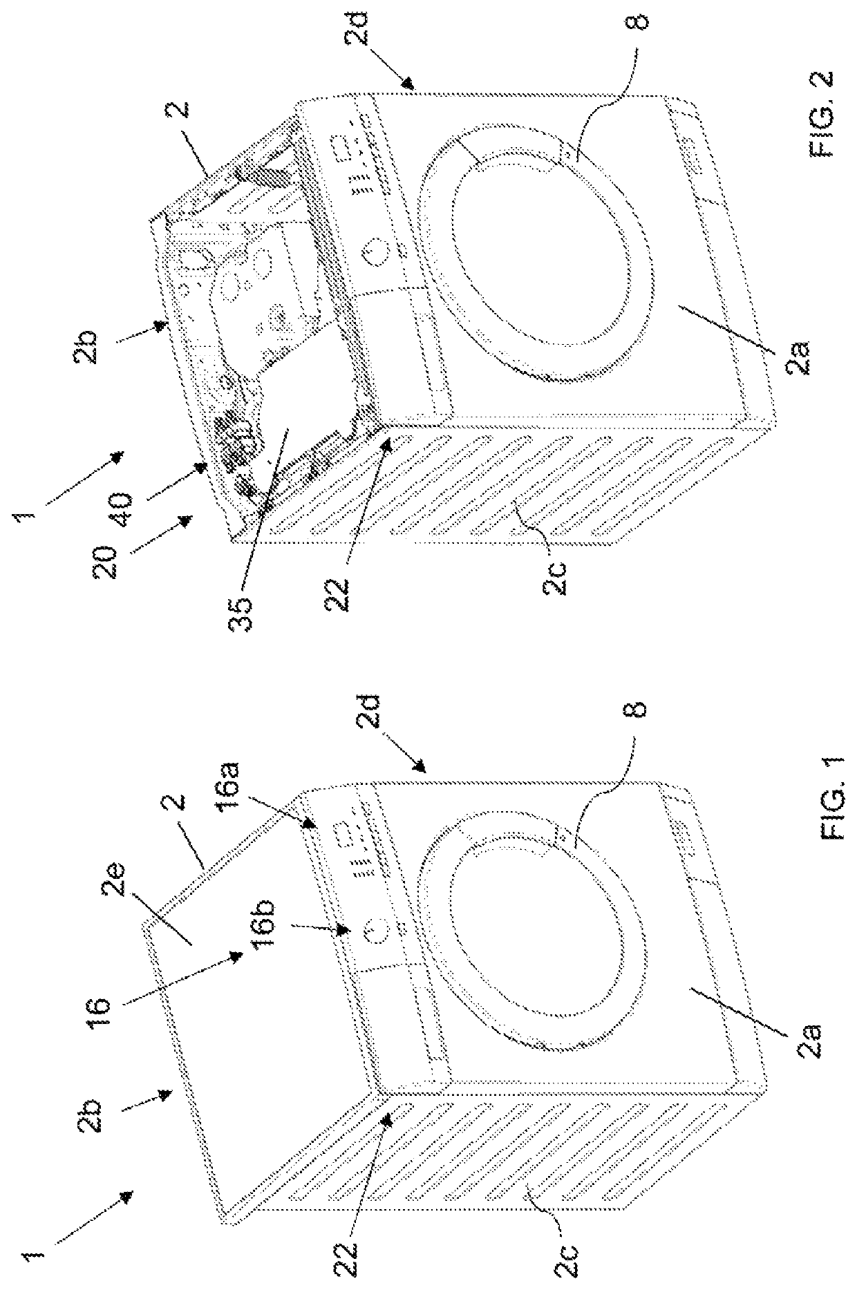 Laundry washing machine equipped with a treating agents dispenser