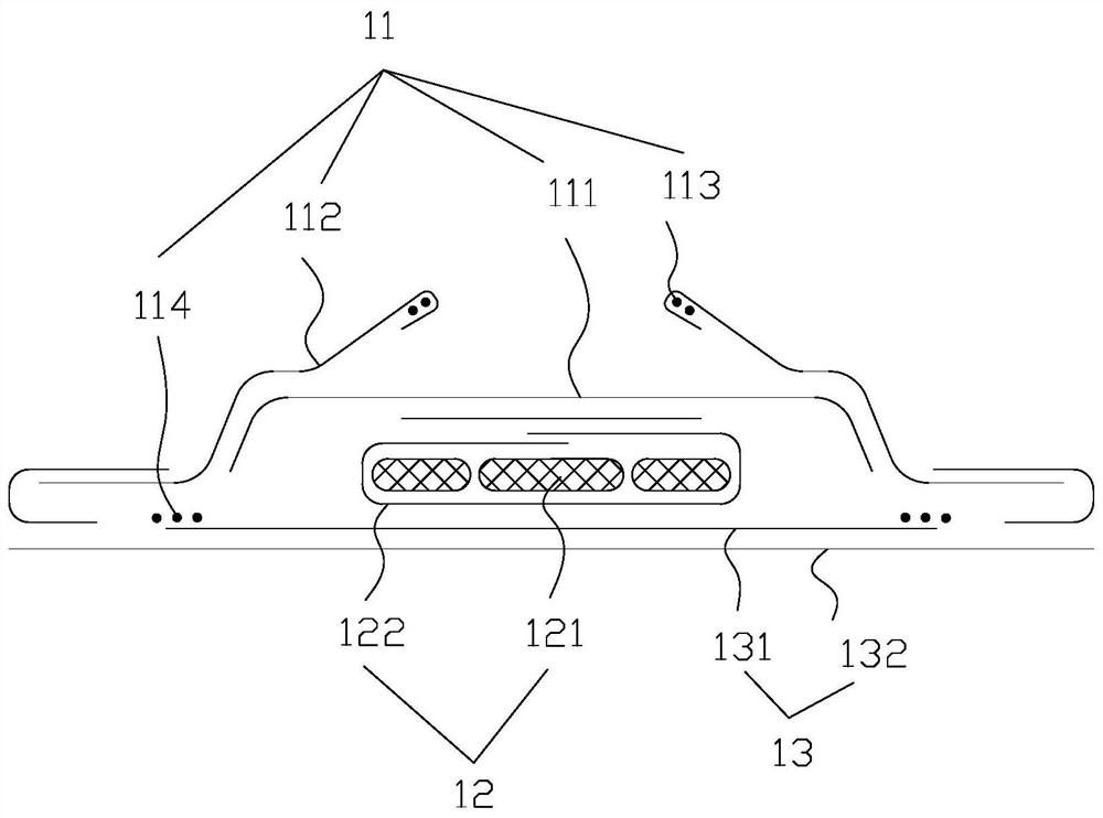 A kind of production method of paper diaper with buffer zone