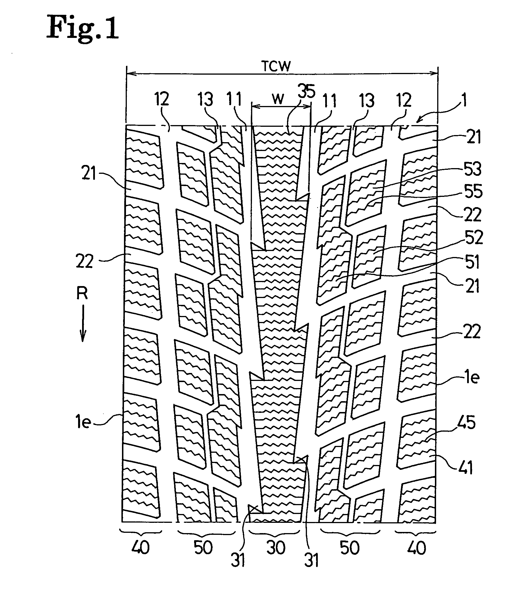 Pneumatic tire with tread having cutaway portions formed in center rib