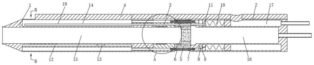 Airspeed head structure capable of automatically removing ice