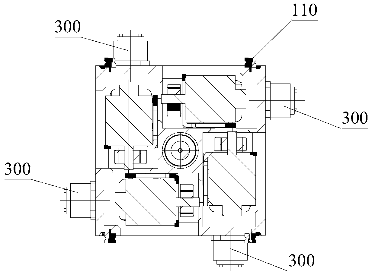 Spindle box structure with five-surface machining