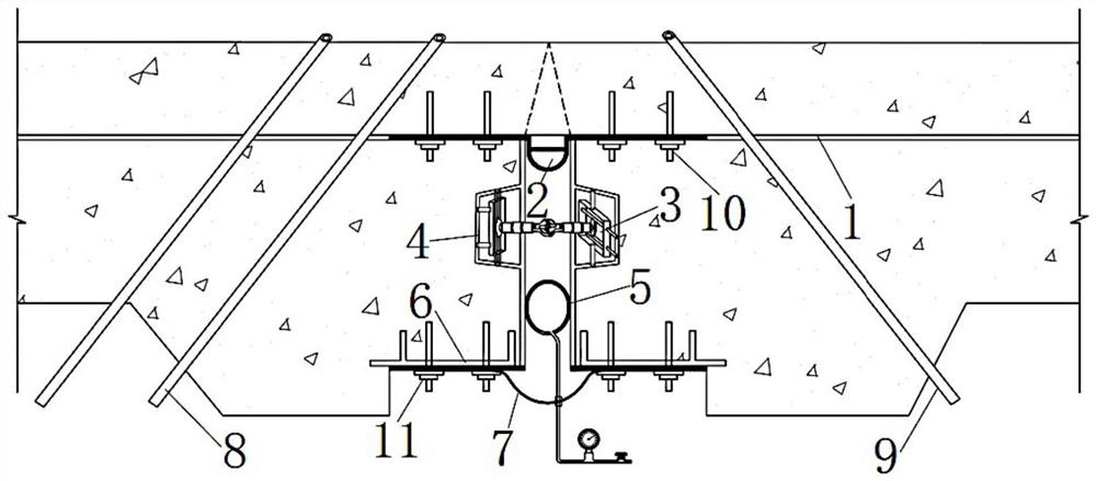 Joint device for segmented tunnel in ground fissure site and construction method of joint device