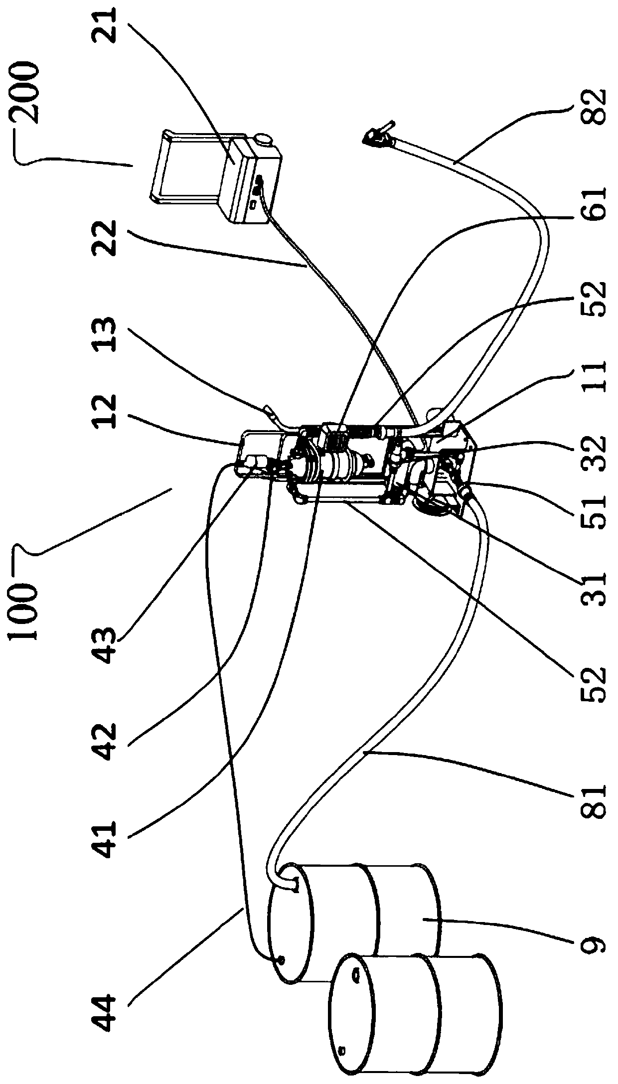 Portable type oiling device and oil supply method thereof