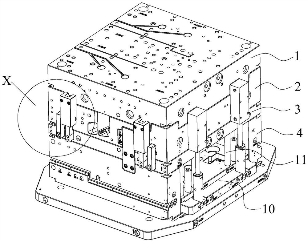 Automobile seat guard plate injection mold