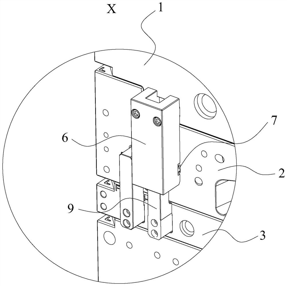 Automobile seat guard plate injection mold