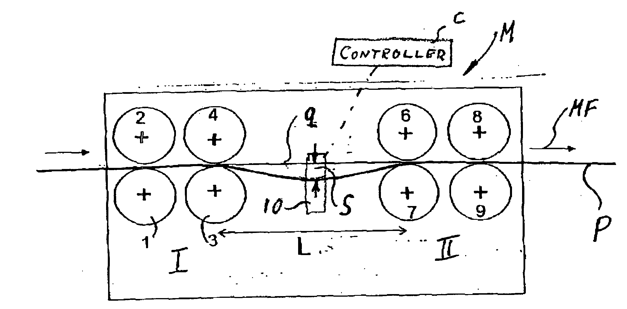 Measuring straightness of an elongated rolled workpiece