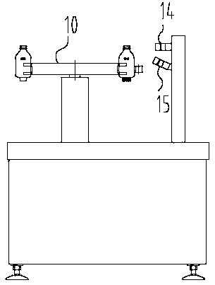 A continuous rotating rapid detection device for large infusion bottles