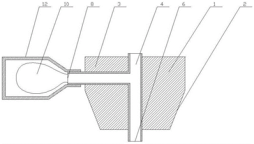 Automatic device used for air leakage detection of filled bottle