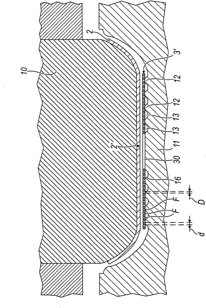 Vessel for cooking food for induction or conventional surfaces and forming method for vessel