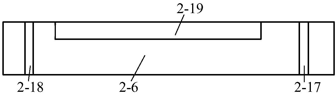 Preparation method of polarized infrared detector based on film bulk acoustic resonator