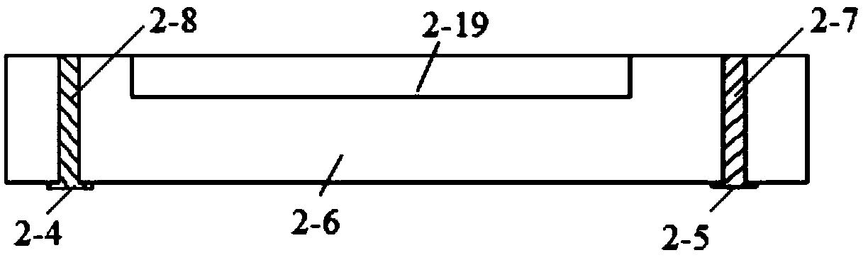 Preparation method of polarized infrared detector based on film bulk acoustic resonator