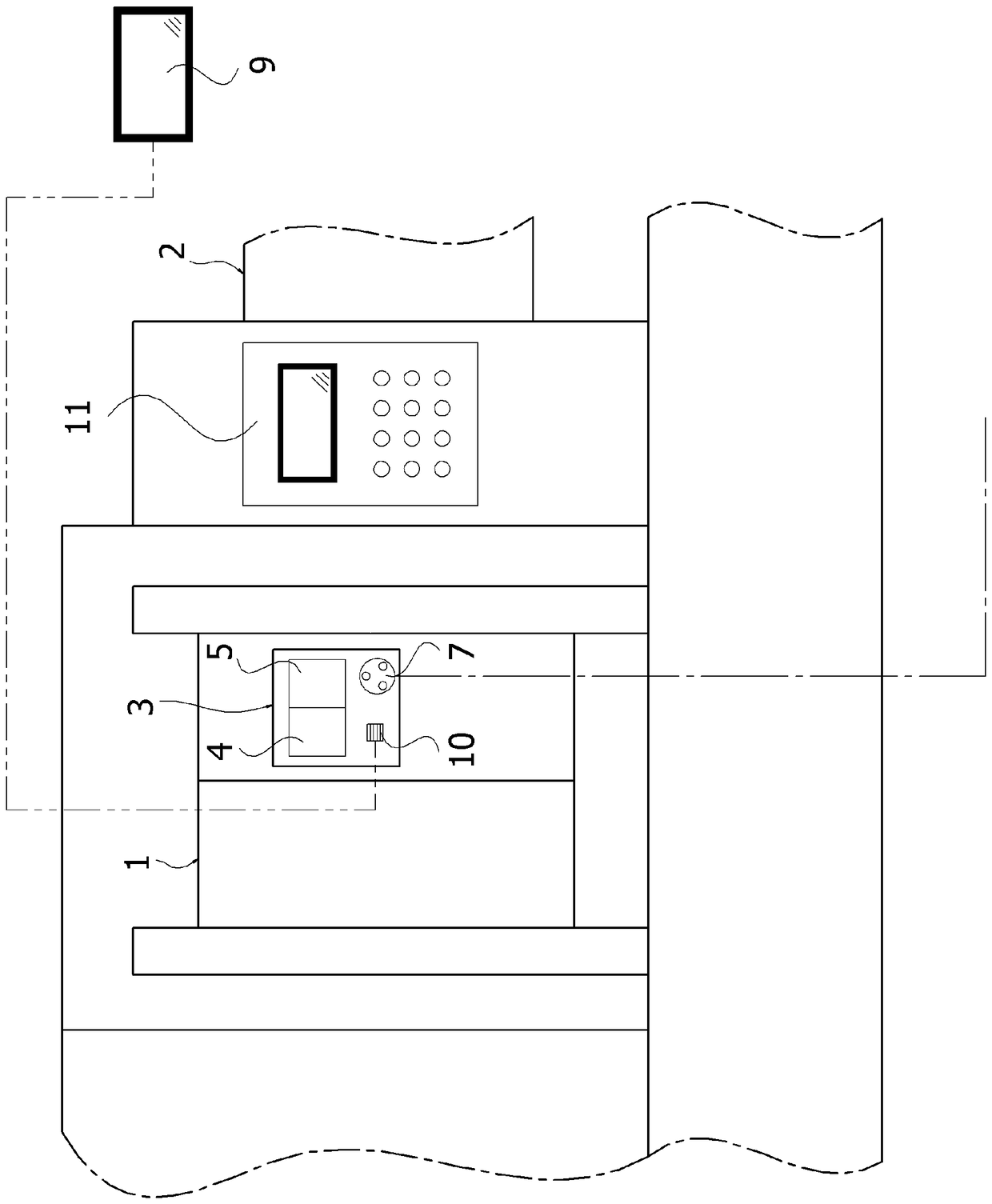 Apparatus for injection moulding of plastic materials