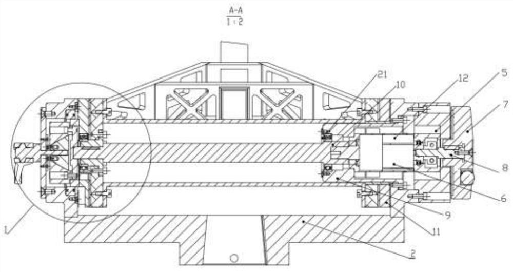 Antenna surface pitch angle adjusting and locking rotary table and portable antenna