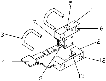 A tightly fitting mold clamp for injection molds