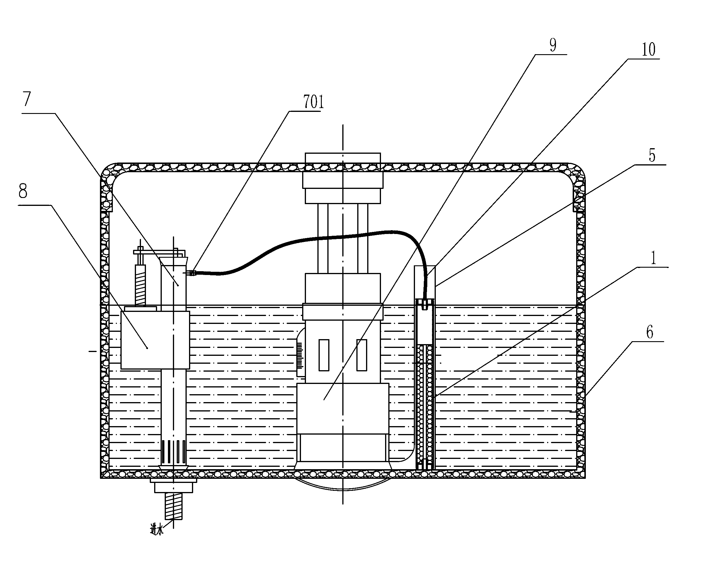 Solid detergent toilet-cleaning assembly and flushing tank with same