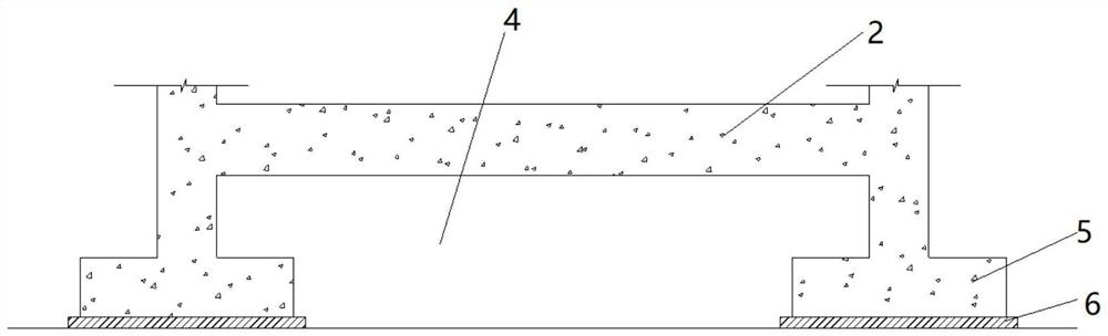 Construction method and construction structure for preventing ground subsidence caused by backfill looseness under foundation straining beam