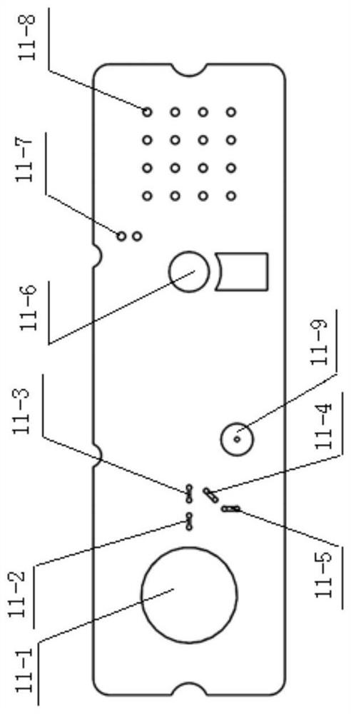 Active micro-fluidic chip based on magnetic blending technology and use method thereof