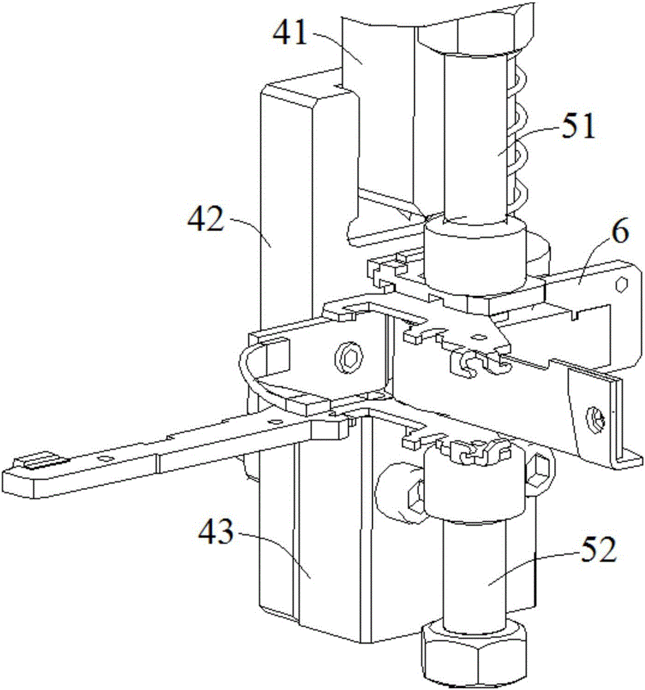 Tripping device chiseling and riveting fixture and riveting method thereof