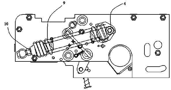Energy storing outputting mechanism applied to spring operating mechanism